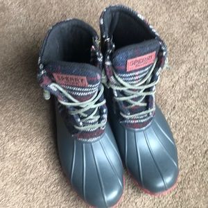 Sperry Boots - size 8